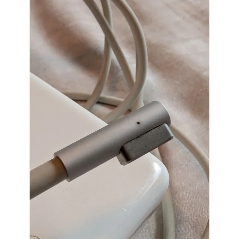 Genuine Apple 60W MagSafe Power Adapter Model A1330 Mac Book Tested Working